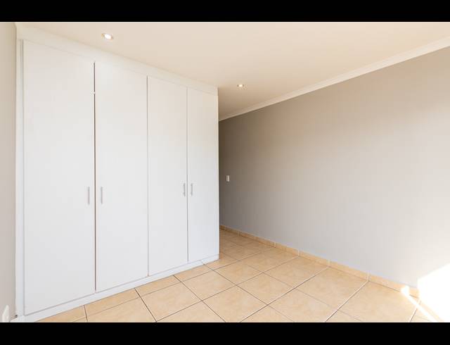 3 BEDROOM SEMI DETACHED TO LET IN BIG BAY